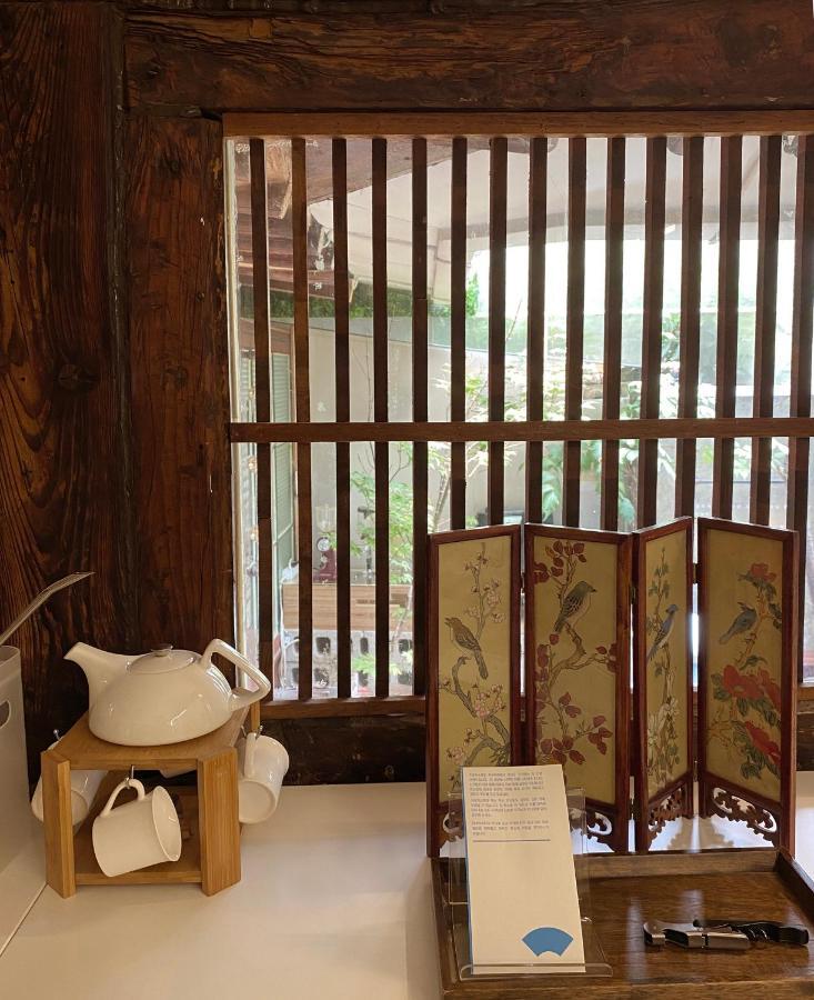 Viva La Vida - Jongno Hanok Private House Seoul Exterior foto